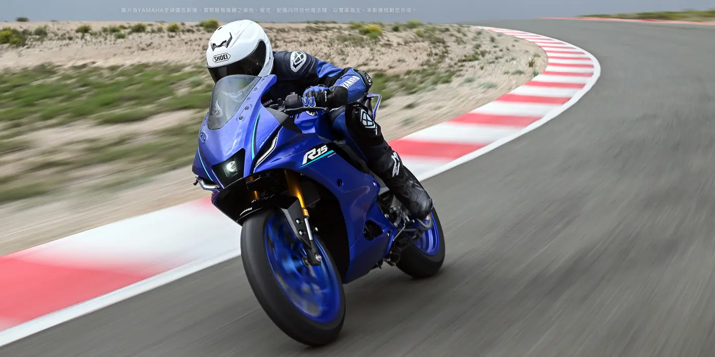 YAMAHA YZF-R15 官方形象照