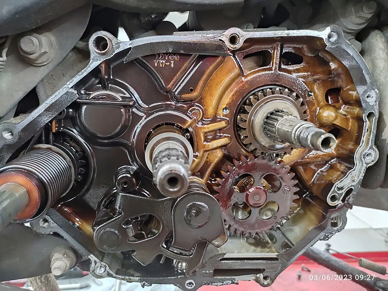 機車齒輪箱內部齒輪
